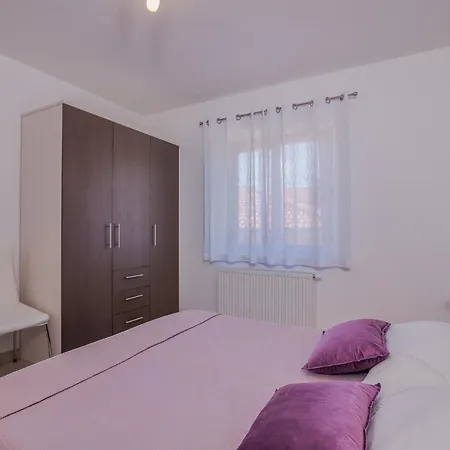 Apartments Prendivoj Malinska Exterior photo